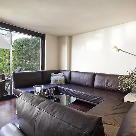 Rentals - Private Pool And Garden Center Barcelona