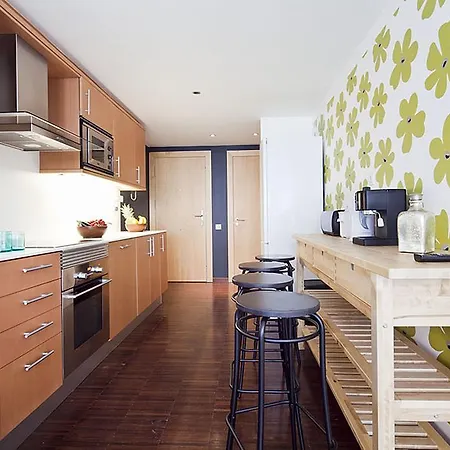 Rentals - Private Pool And Garden Center Apartment *