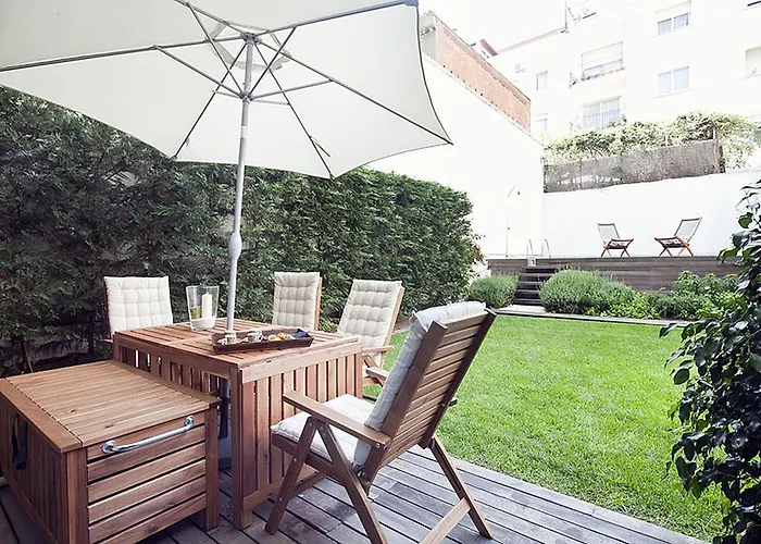 Apartment Rentals - Private Pool And Garden Center *